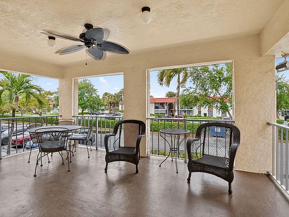 2nd image of 9855 Sandalfoot Boulevard Apt 317