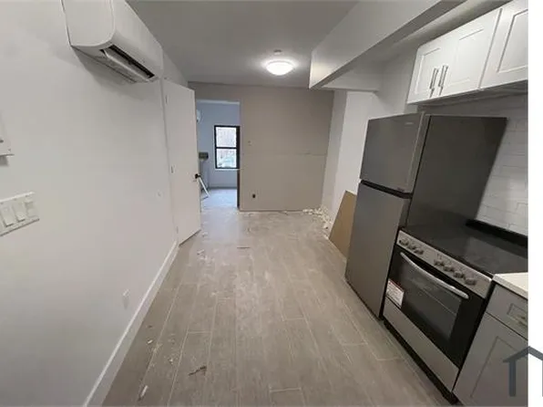 1897 Crotona Ave #The, Bronx, NY 10457