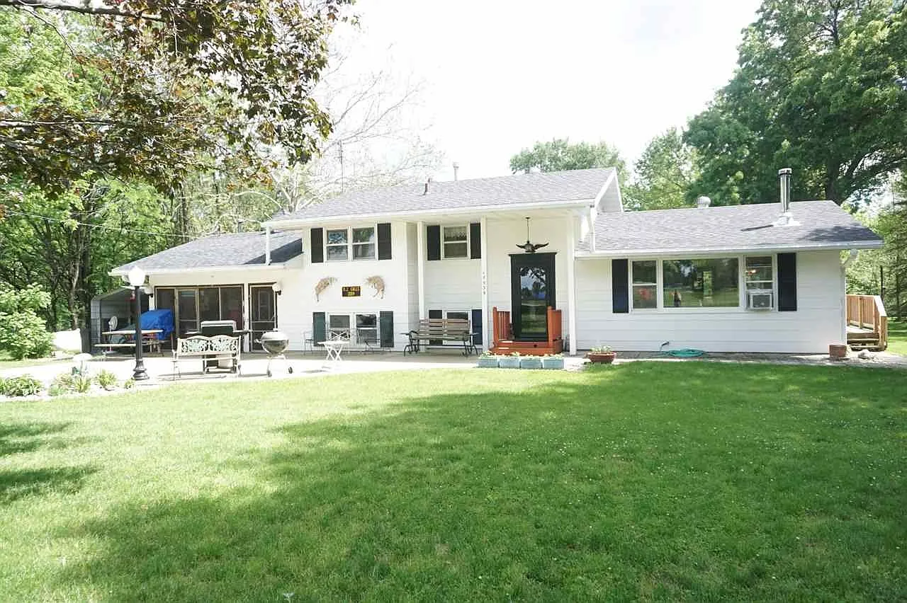 17339 Red Shale Hill Rd photo 1