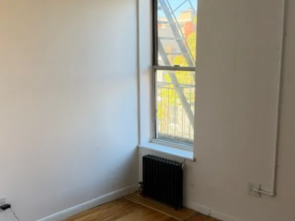 231 Thompson Street image 1 of 6