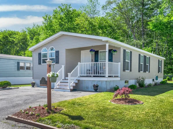 21 Jason Way, West Bridgewater, MA 02379
