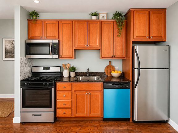 3rd image of 323 N Princeton Ave APT 8