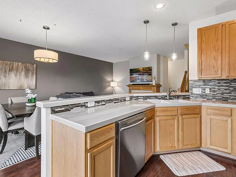 15592 Eagles Nest Way — Photo 10
