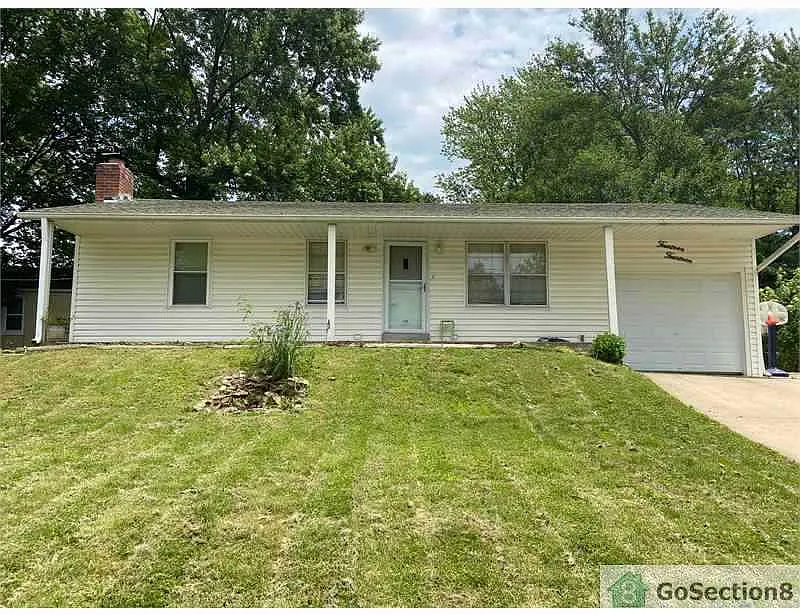 1414 Moran Dr photo 1