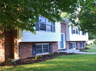 307 Spring Ct, Versailles, KY 40383