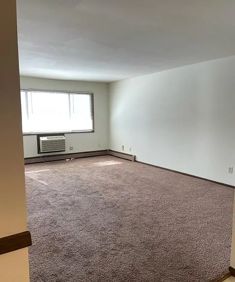 5305 N Lovers Lane Rd #107 — Photo 4