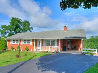 1503 Claremont Ct, Pulaski, VA 24301