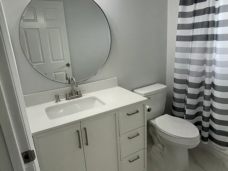 6537 SE Federal Hwy #202 — Photo 12