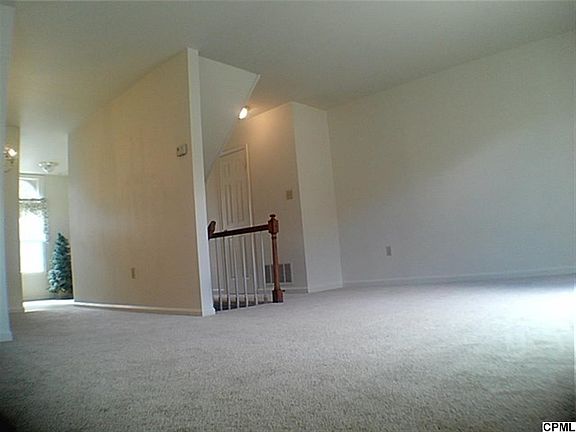 5th image of 2225 Aspen Dr