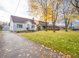 25 Wallasey Ave #BASEMENT, Toronto, ON M9M1E1