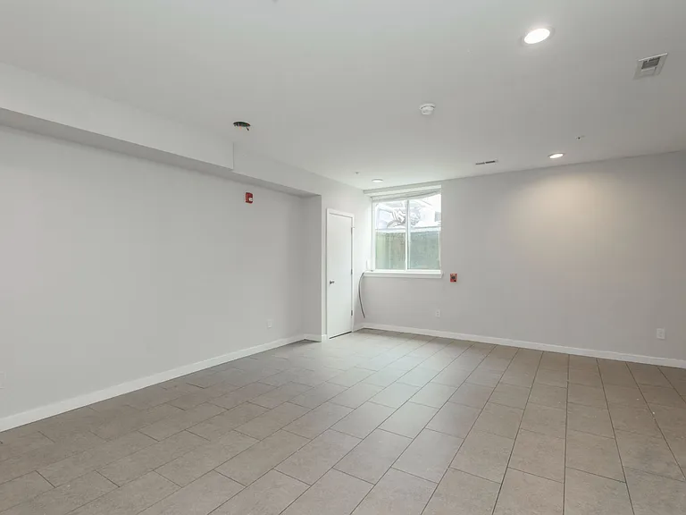 1816 Harlan St #1 — Photo 13