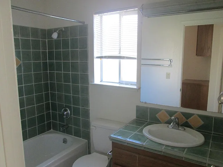 2974 Honeysuckle Cir — Photo 14