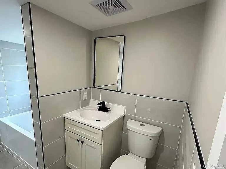 18 Forester Ave — Photo 12