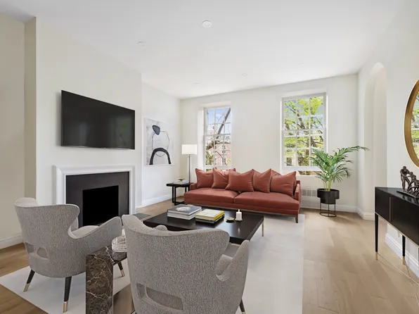 178 Sullivan Street image 4 of 18