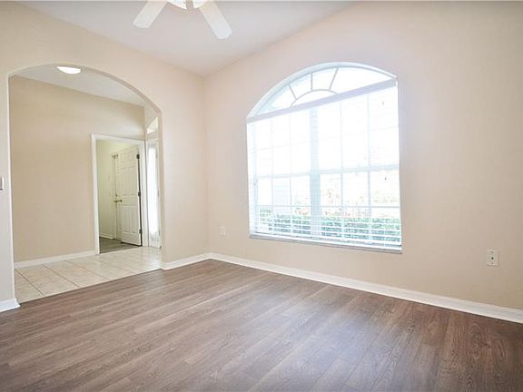 4th image of 1606 Ventana Dr