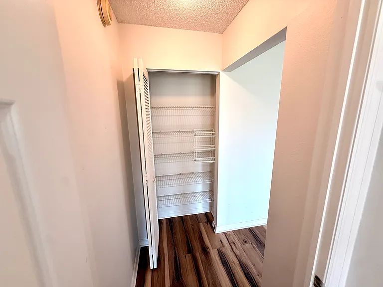 7830 Becket St — Photo 40