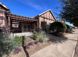 1011 Birds Fort Trl, Arlington, TX 76005