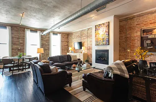 827 1/2 S Franklin St #1 Photo 1