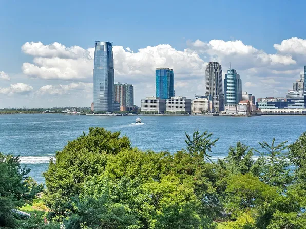 212 Warren Street image 18 of 20