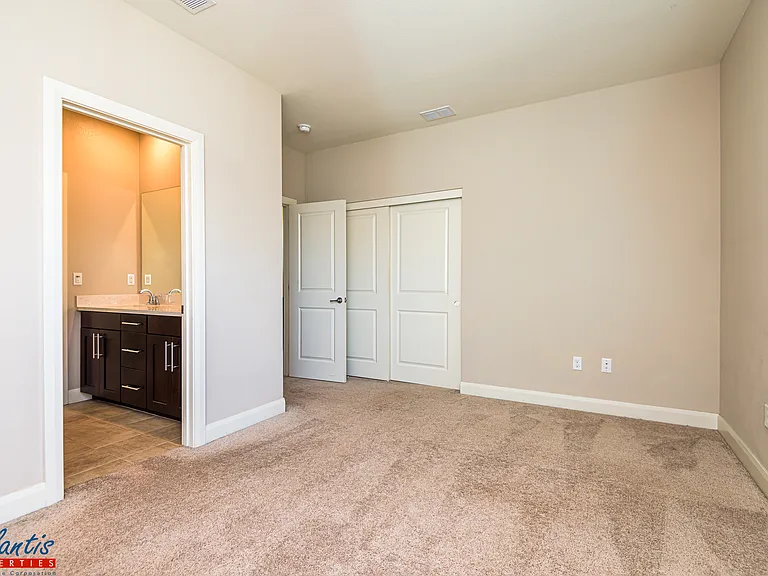 1567 Hidden Creek Ln — Photo 15