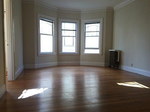 2nd image of 140 20th Ave APT 206