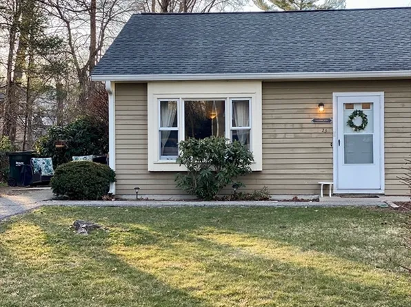 23 Old Forge Rd, Bridgewater, MA 02324