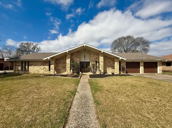 3160 Galewood Ln, Port Neches, TX 77651
