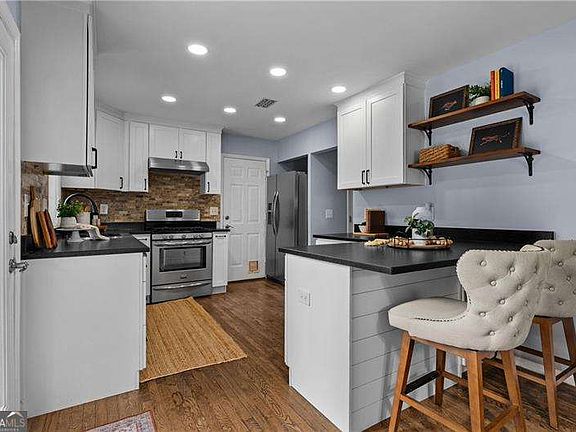 2nd image of 1175 Haven Brook Way