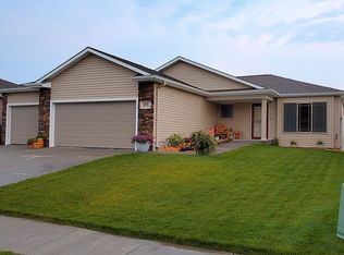 2618 Idaho Ave, Grand Island, NE 68803