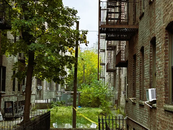 41-09 41st Street image 28 of 29