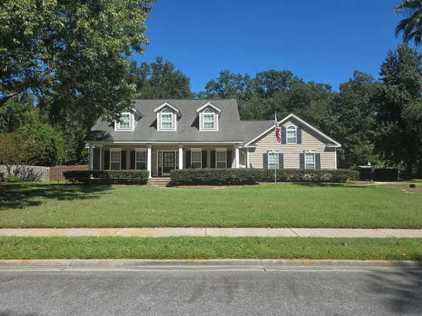 255 Misty Dr, Richmond Hill, GA 31324