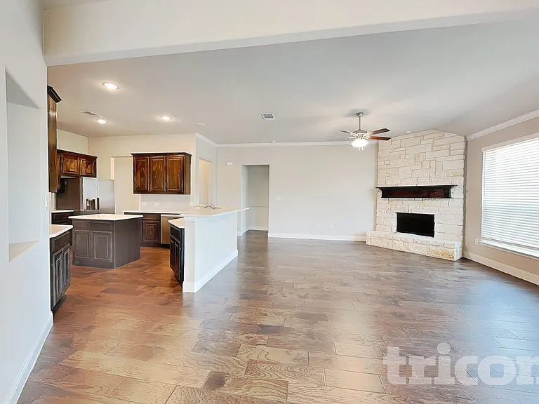 133 Constitution Dr — Photo 2