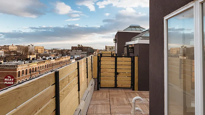 Rented by Nooklyn NYC LLC | media 17