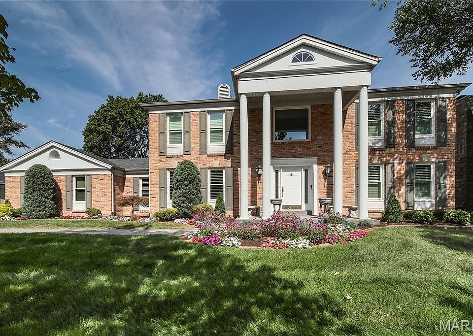 1st image of 15991 Meadow Oak Dr