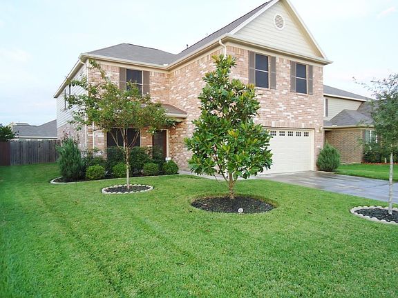 2nd image of 19018 Cypress Bay Dr