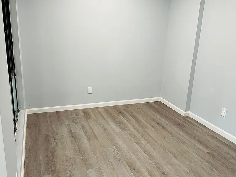 8029 Cedar Glen Dr — Photo 4