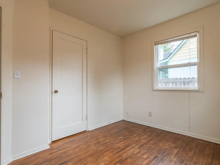 9572 N Calhoun Ave #A — Photo 12