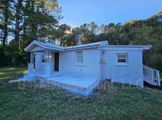 117 Oak Dr, Lagrange, GA 30240