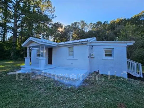 117 Oak Dr, Lagrange, GA 30240