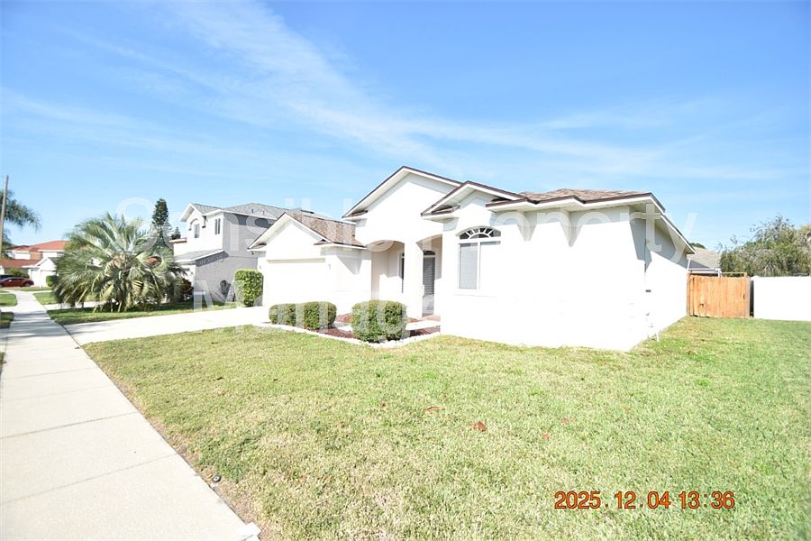 1st image of 10818 Capstan Lake Dr