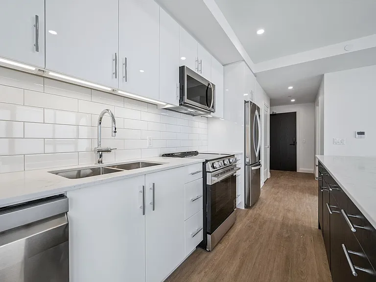 410 Westhaven St — Photo 49