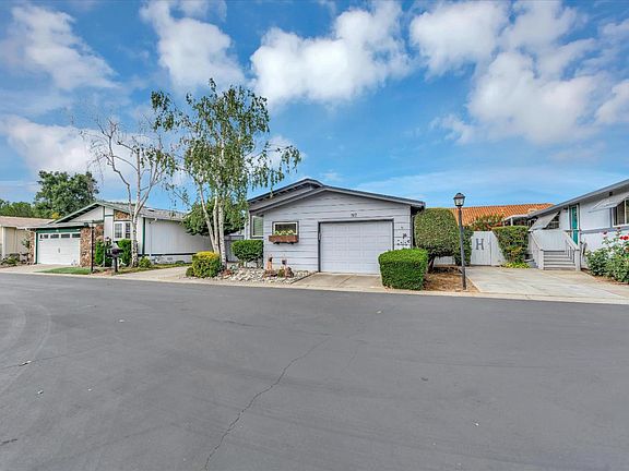 2nd image of 197 Leisure Dr #197