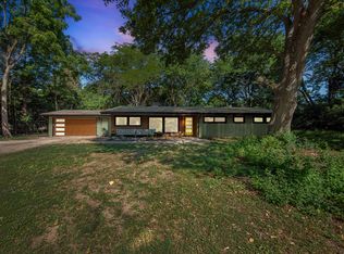 3446 Charing Cross Rd, Ann Arbor, MI 48108