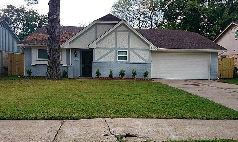 1st image of 7515 Athlone Dr