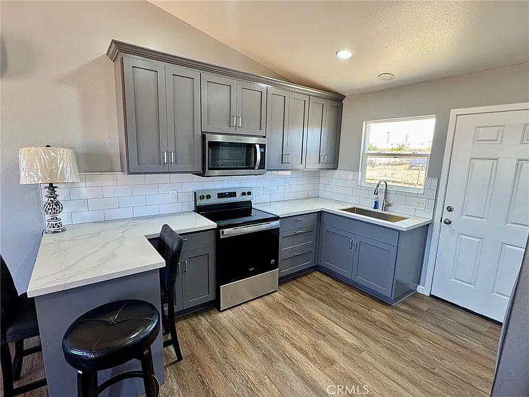 8867 Gorgonio Rd #B — Photo 9