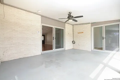 114 Ranchland Dr — Photo 8