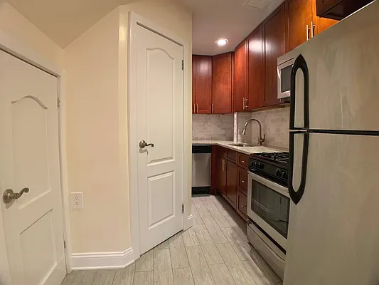 Rented by Corcoran | media 4