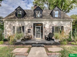 2520 N 56th St, Omaha, NE 68104