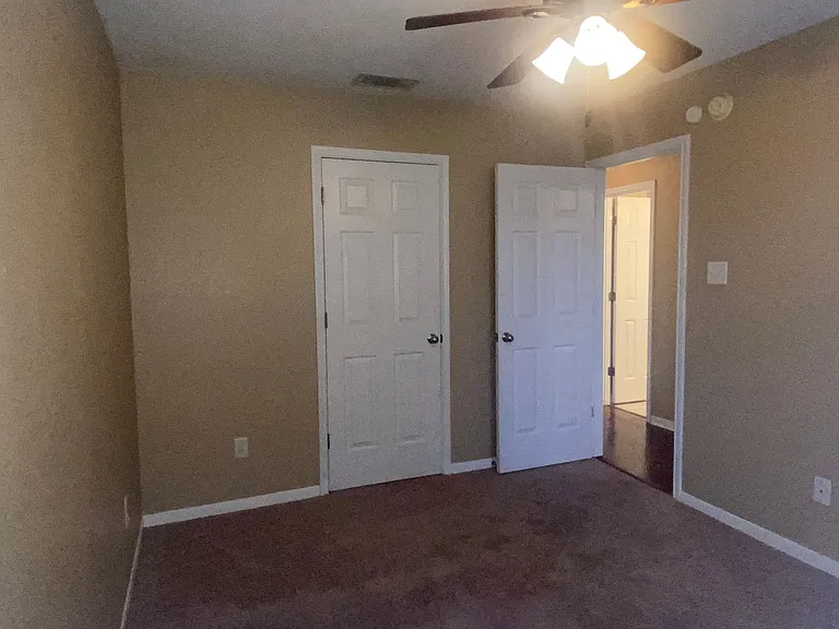 921 Westway Dr — Photo 15