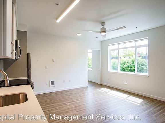 2nd image of 2320 N Vancouver Ave #106